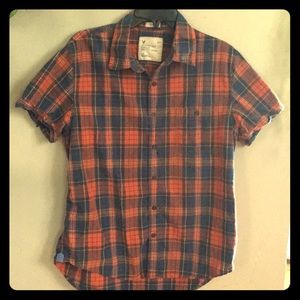 American Eagle button up
